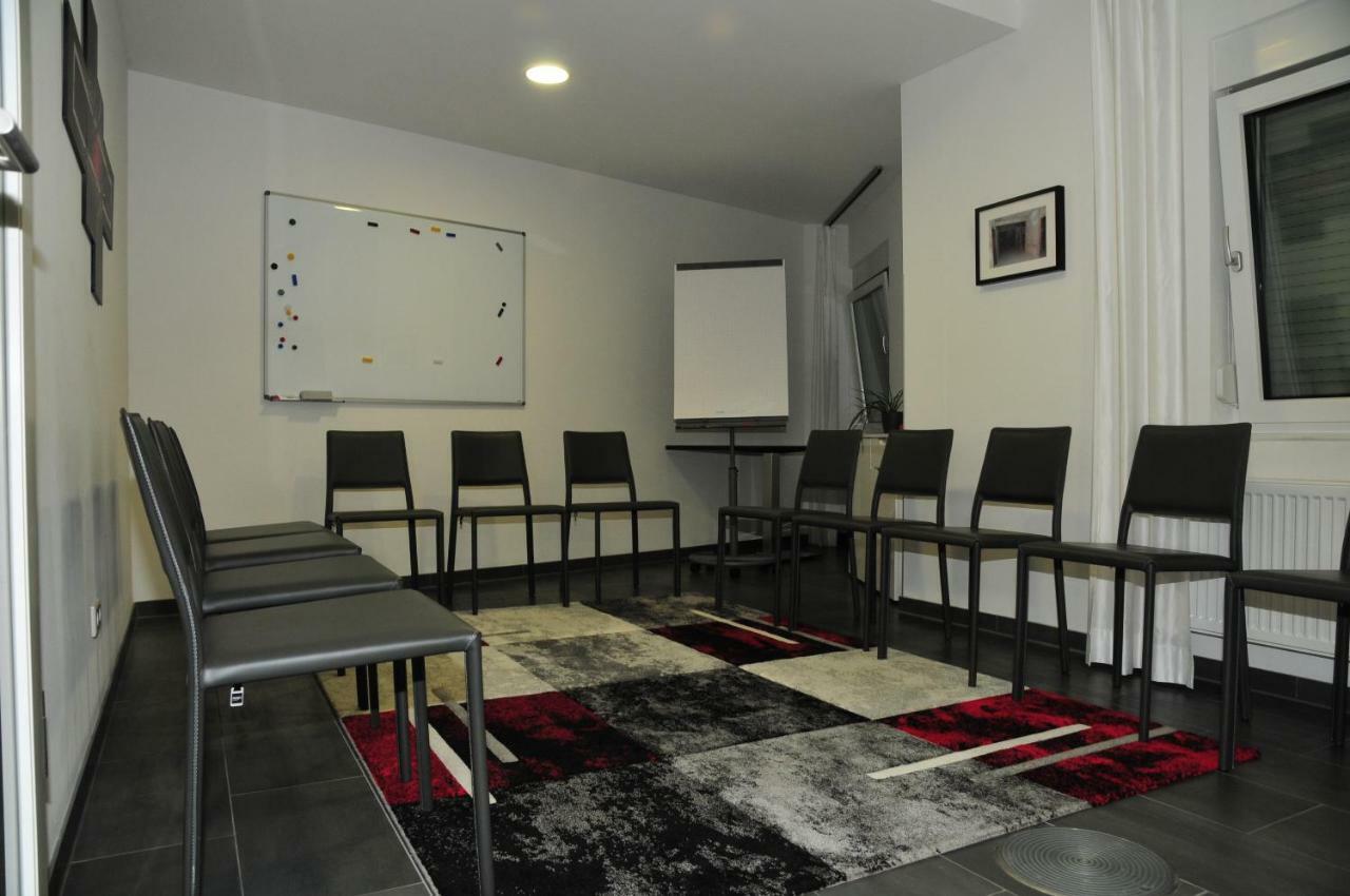 Hotel Sporcher Nest Cadolzburg Екстер'єр фото